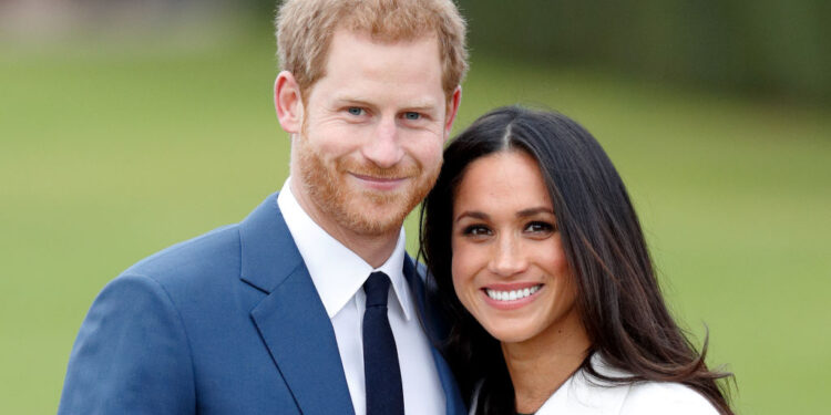 LONDON, UNITED KINGDOM - NOVEMBER 27: (EMBARGOED FOR PUBLICATION IN UK NEWSPAPERS UNTIL 24 HOURS AFTER CREATE DATE AND TIME) Prince Harry and Meghan Markle attend an official photocall to announce their engagement at The Sunken Gardens, Kensington Palace on November 27, 2017 in London, England.  Prince Harry and Meghan Markle have been a couple officially since November 2016 and are due to marry in Spring 2018. (Photo by Max Mumby/Indigo/Getty Images)
