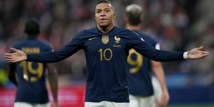 capitán de la selección francesa Kylian Mbappé,