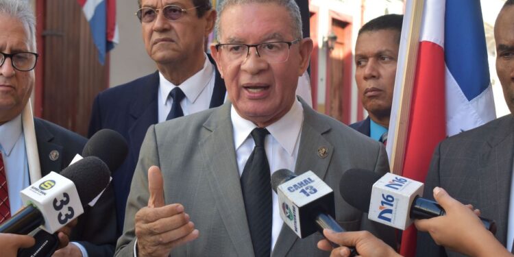 presidente del Instituto Duartiano, Wilson Gómez Ramírez,