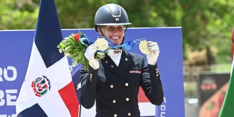 Yvonne Losos de Muñiz repite como campeona centroamericana y del Caribe.