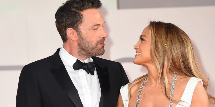 VENICE, ITALY - SEPTEMBER 10:  Ben Affleck and Jennifer Lopez attend the red carpet of the movie "The Last Duel" during the 78th Venice International Film Festival on September 10, 2021 in Venice, Italy. (Photo by Stephane Cardinale - Corbis/Corbis via Getty Images)