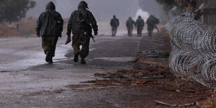 Israeli soldiers at an area near the border with Lebanon, in the Upper Galilee, northern Israel, 16 October 2023. EFE-EPA/AYAL MARGOLIN ISRAEL OUT