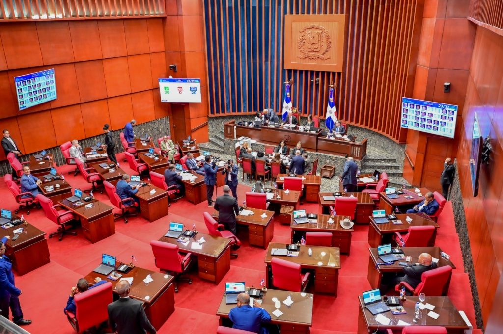 Senado aprueba Ley para incluir el teletrabajo en República Dominicana ...