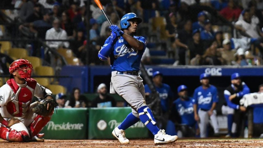 Fitzgerald y Leyba la sacan y Licey sube al segundo puesto 1