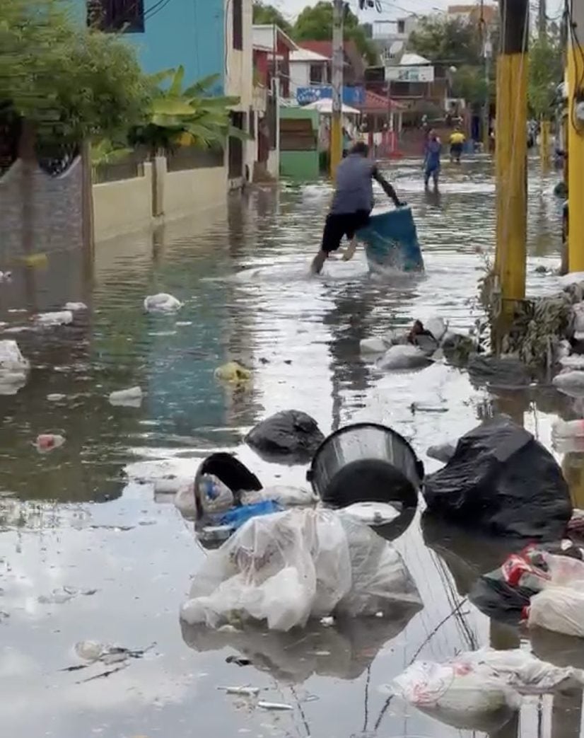 Inundaciones y acumulación de basura afectan a residentes en Madre Vieja Norte